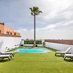 Del Relax Villa *